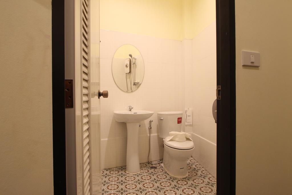 טראנג Srisomboon Hostel מראה חיצוני תמונה