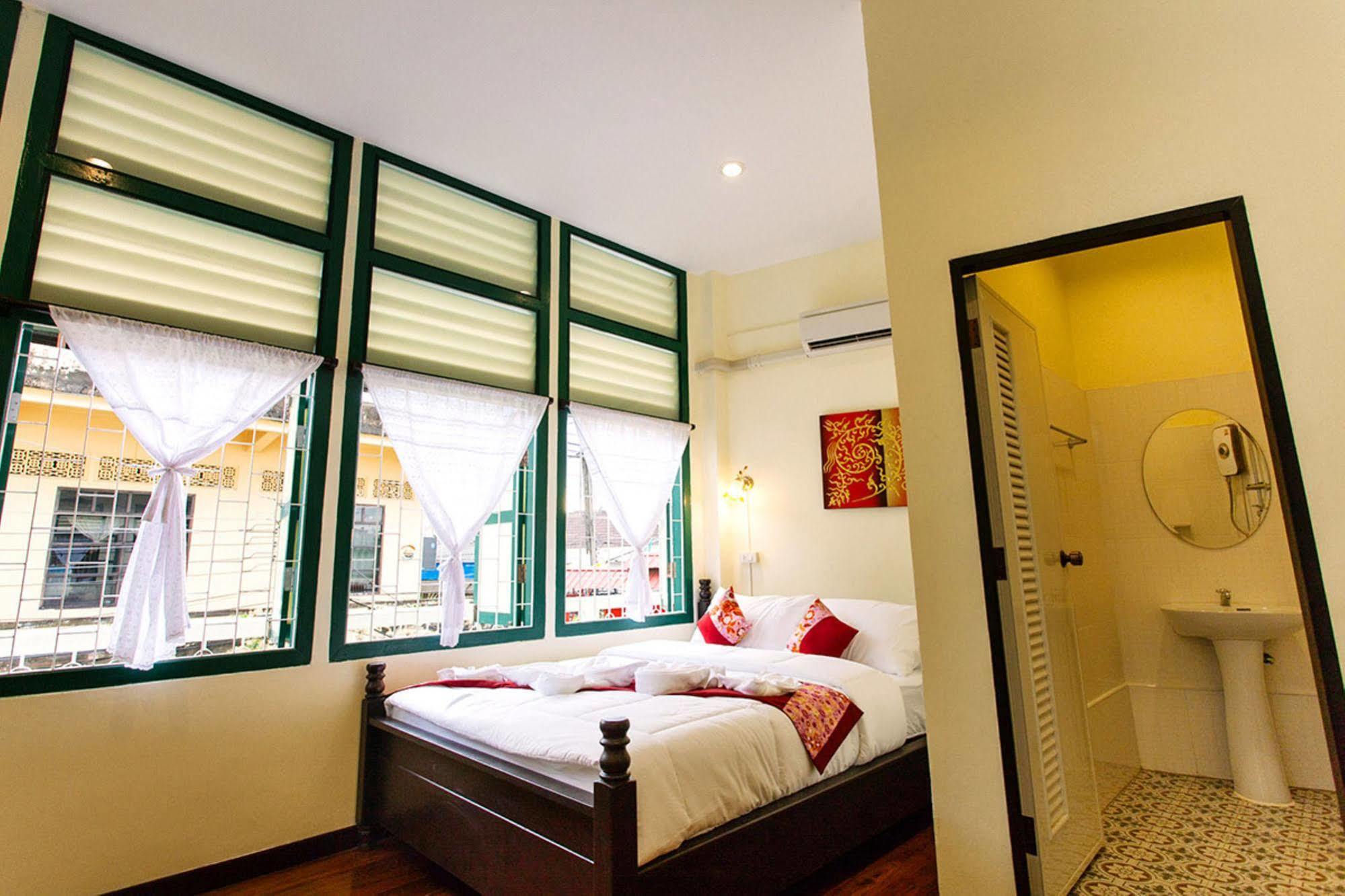 טראנג Srisomboon Hostel מראה חיצוני תמונה