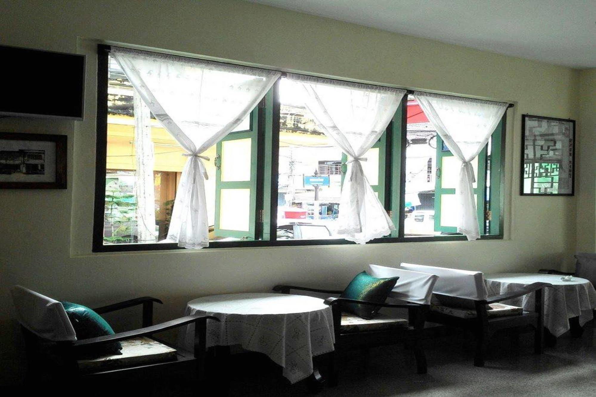 טראנג Srisomboon Hostel מראה חיצוני תמונה